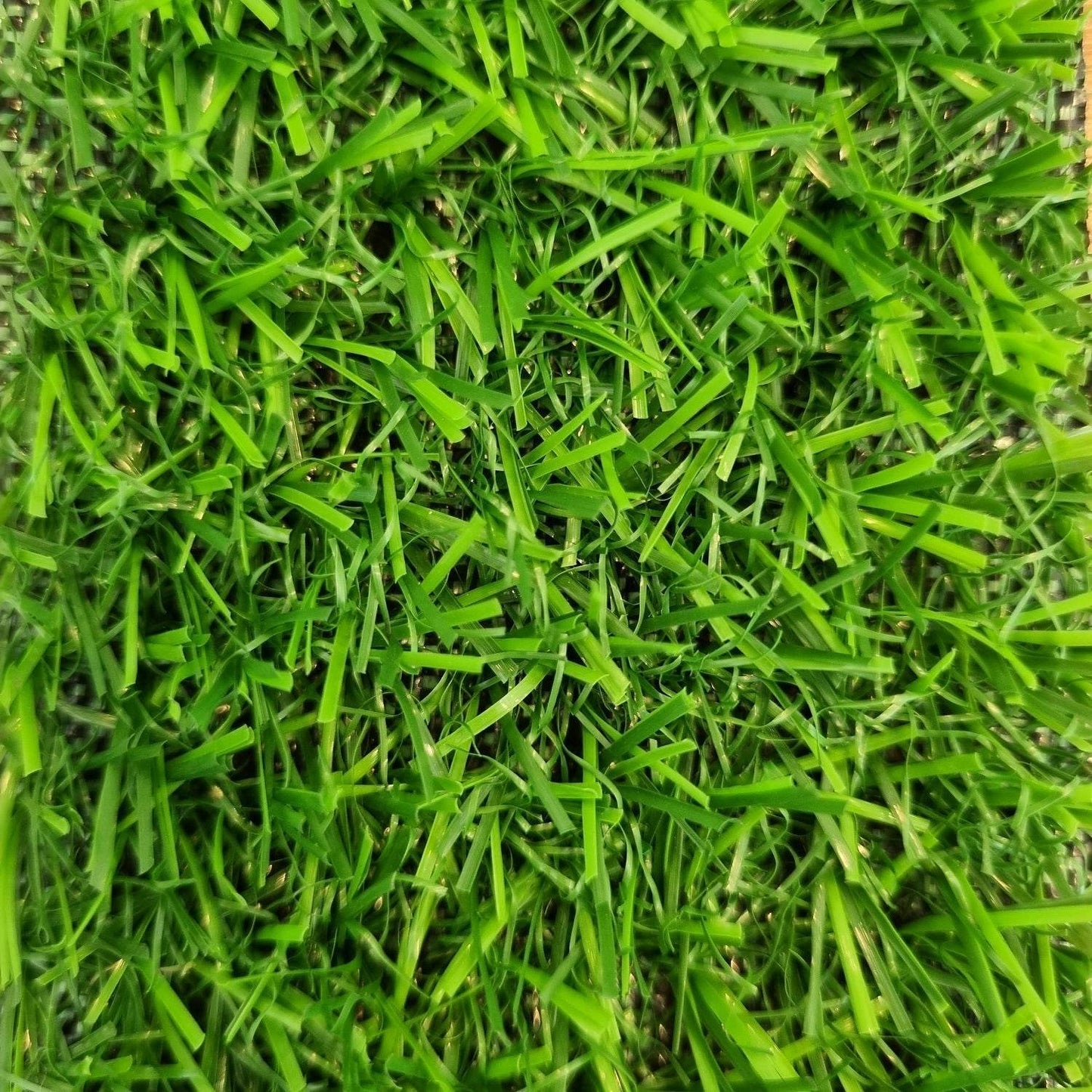 Pasto Sintético 15mm 2x5 Metros - Garden Market UY