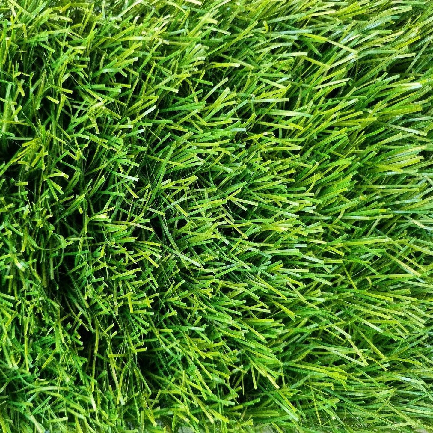 Pasto Sintético 50mm FIFA - 4 x 25 metros - Garden Market UY